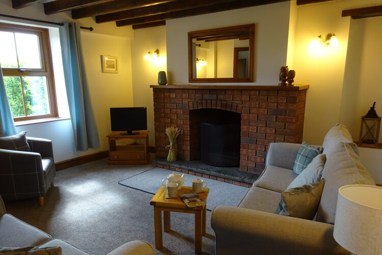 Great Lunnon Farm Cottages - Image 2 - UK Tourism Online