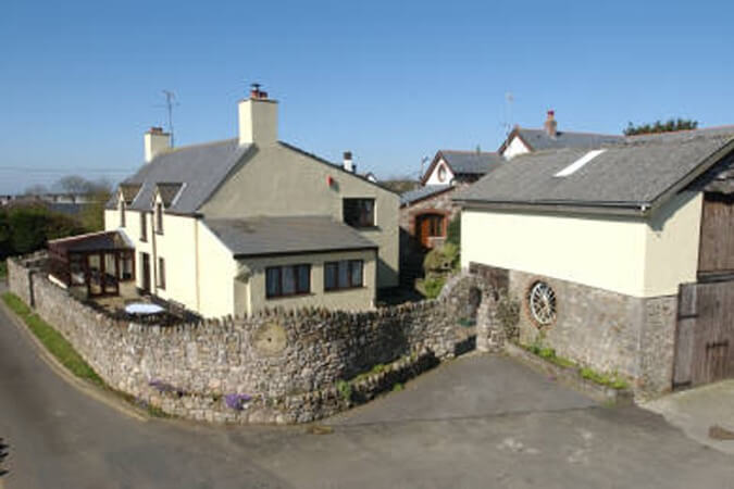 Horton Farmhouse Thumbnail | Horton - Cardiff and South East Wales | UK Tourism Online