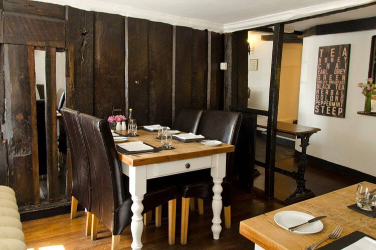 Kings Arms Hotel - Image 2 - UK Tourism Online