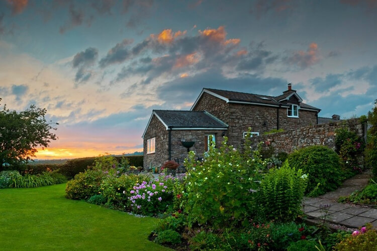 Monmouthshire Cottage and Barn - Image 1 - UK Tourism Online