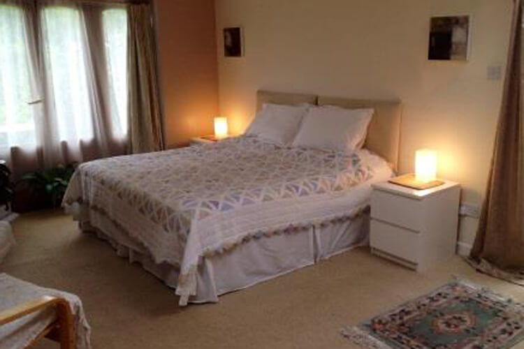 Myrtle Place Bed & Breakfast - Image 1 - UK Tourism Online