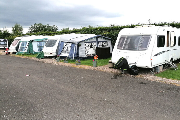 Pen Y Fan Caravan Park - Image 2 - UK Tourism Online