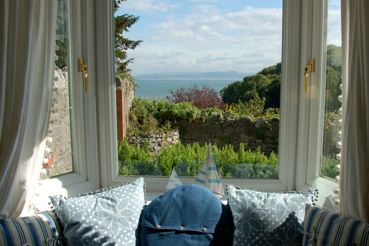 Holiday Cottages Mumbles - Image 2 - UK Tourism Online