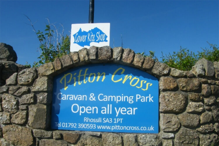 Pitton Cross Caravan and Camping - Image 1 - UK Tourism Online