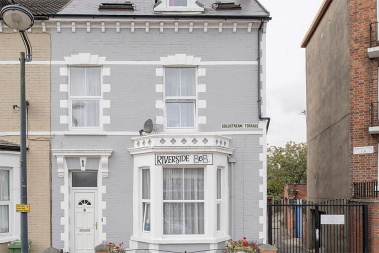 Riverside Bed & Breakfast - Image 1 - UK Tourism Online