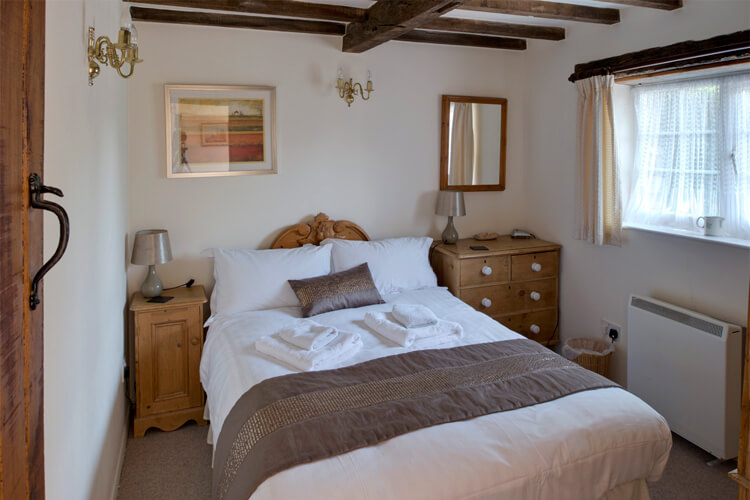 Steppes Farm Cottages - Image 1 - UK Tourism Online