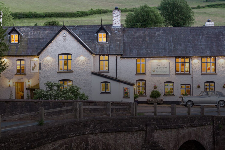 The Bell at Skenfrith - Image 1 - UK Tourism Online