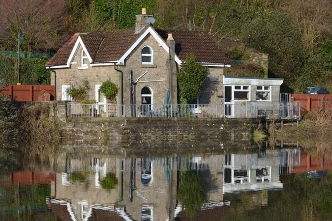 Riverside Holiday Cottage Thumbnail | Chepstow - Cardiff and South East Wales | UK Tourism Online