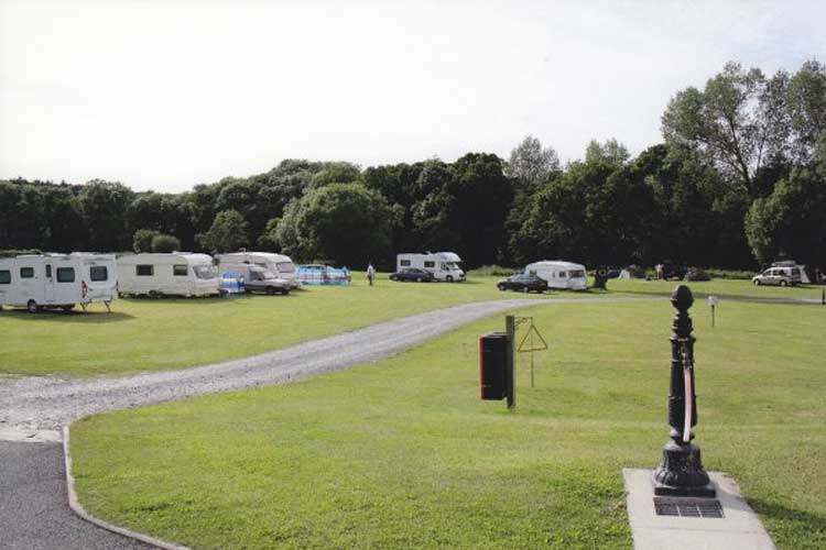 Argoed Meadow Caravan & Camping Site - Image 4 - UK Tourism Online