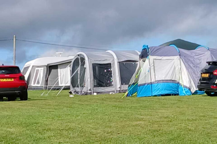 Meadow Grove Caravan Park - Image 4 - UK Tourism Online