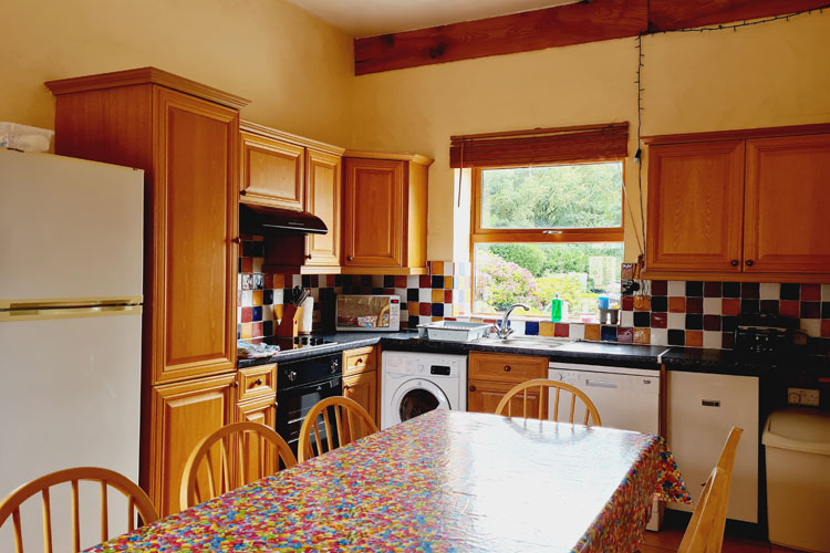 Maesgwynne Mansion Cottages - Image 2 - UK Tourism Online