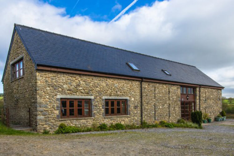 Rhydins Farm - Image 1 - UK Tourism Online