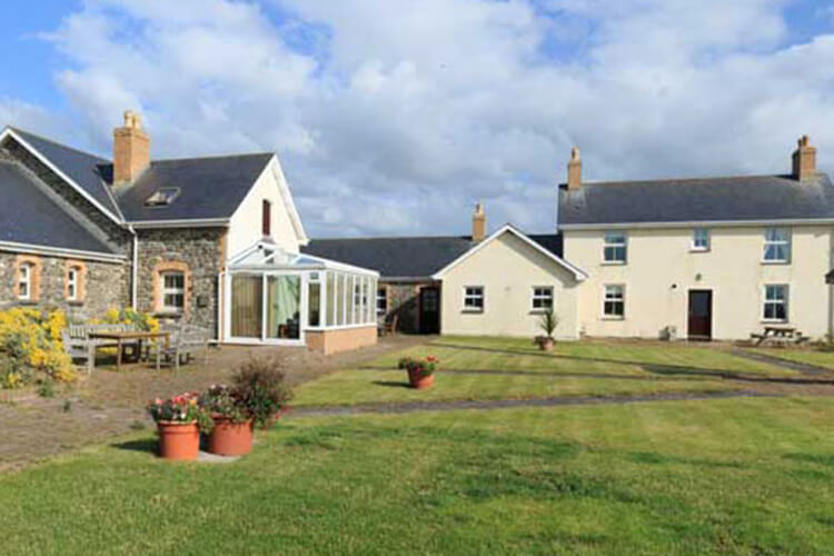 Cambrian Coast Cottages  - Image 1 - UK Tourism Online