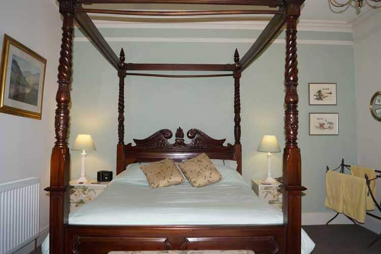 Allt Y Rheini B & B - Image 2 - UK Tourism Online