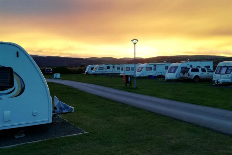 Cambrian Coast Caravan Park - Image 3 - UK Tourism Online