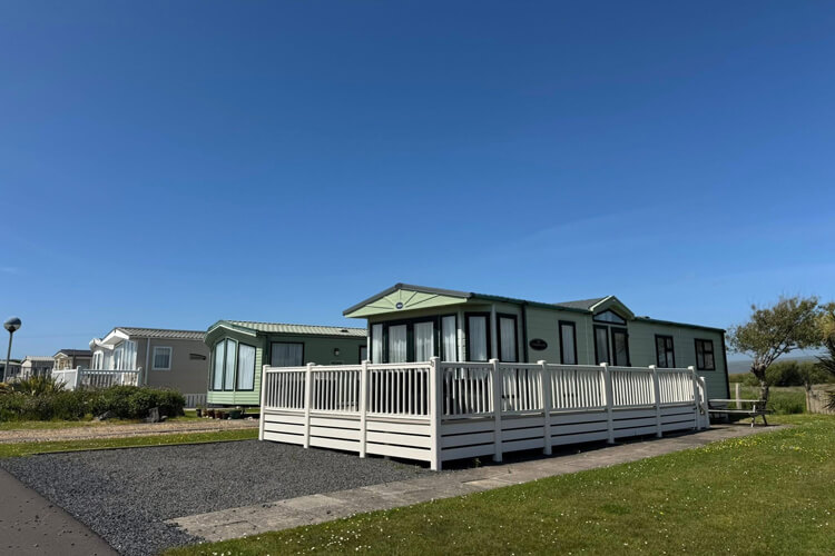 CAMBRIAN COAST CARAVAN PARK & COTTAGES - Image 3 - UK Tourism Online