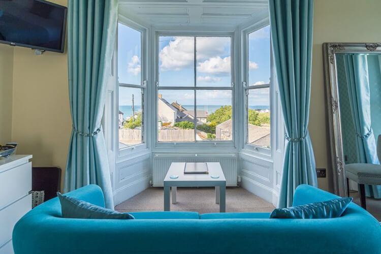 Highcliffe Hotel - Image 2 - UK Tourism Online