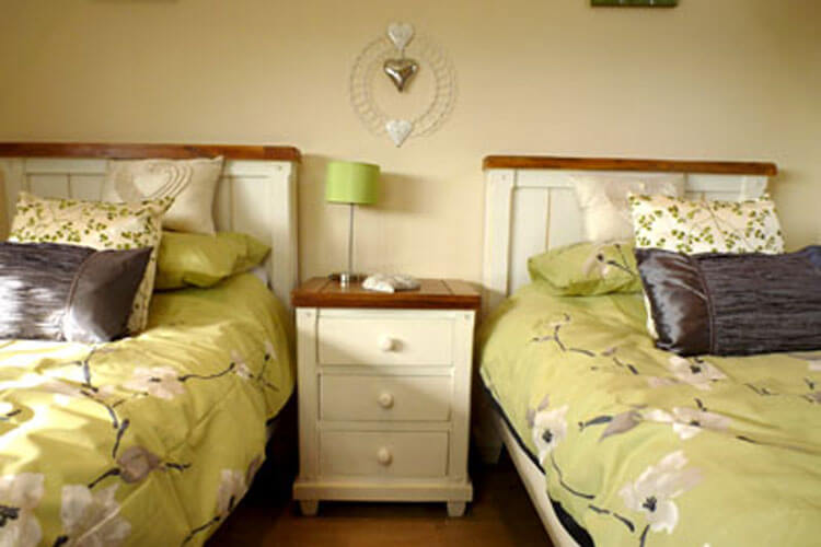 Llewelyn Lodge - Image 1 - UK Tourism Online