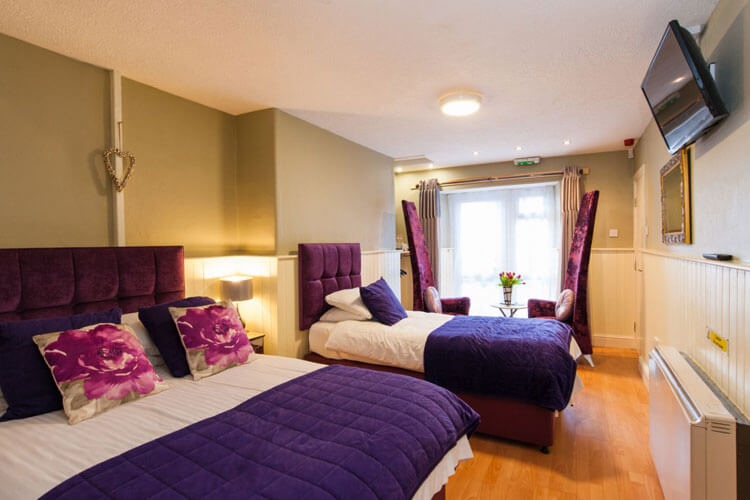 Maes-Y-Môr Guest House - Image 3 - UK Tourism Online