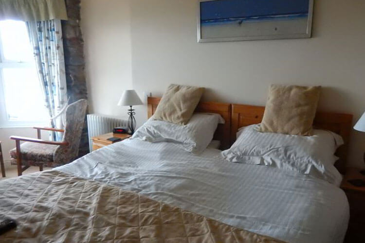 Pebble Beach Guest House B&B - Image 3 - UK Tourism Online