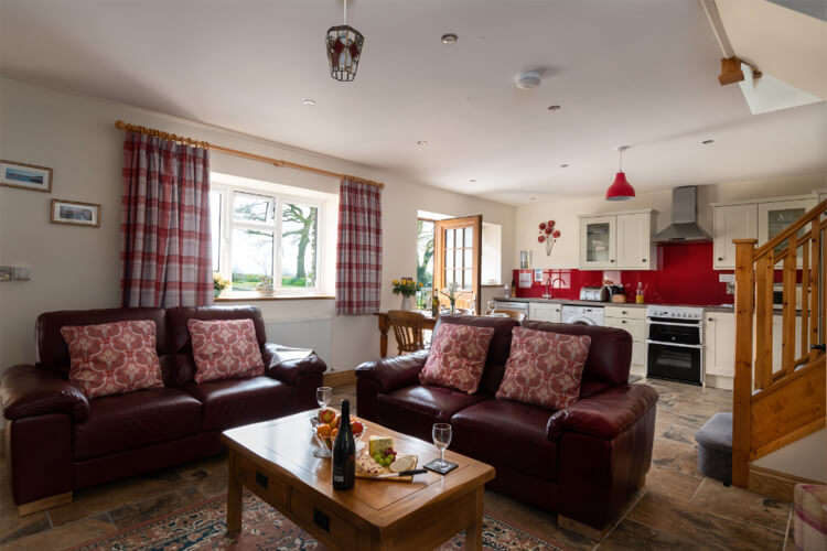 Penwern Fach Holiday Cottages - Image 3 - UK Tourism Online