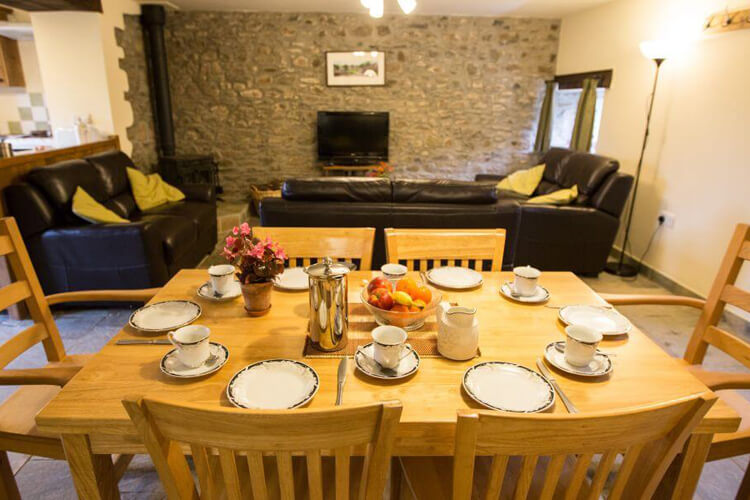 Stallion Valley Holiday Cottages - Image 2 - UK Tourism Online