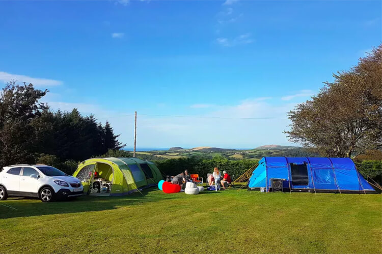 Talywerydd Touring Caravan Park - Image 1 - UK Tourism Online