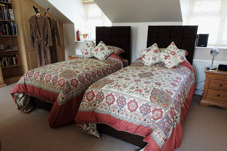 Teifi Riverbank - Image 2 - UK Tourism Online