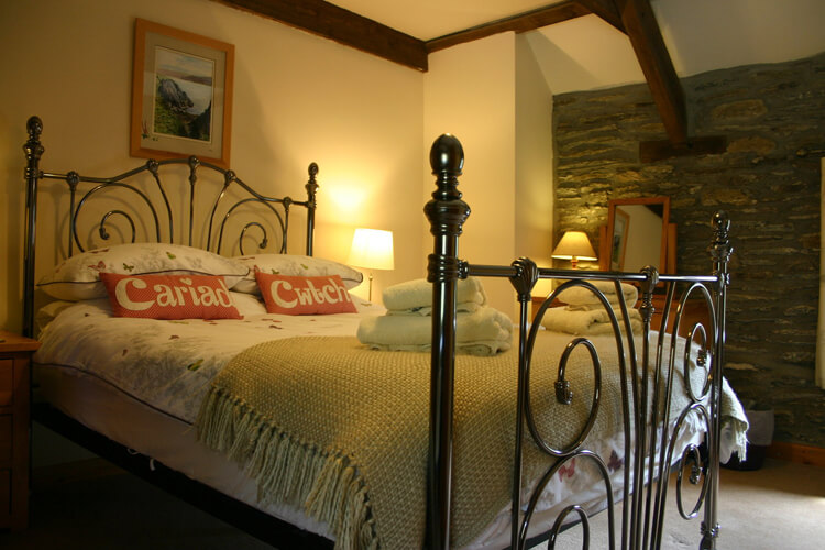 Troedyrhiw Holiday Cottages - Image 2 - UK Tourism Online