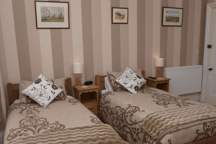 Ty-Parc Guest House - Image 4 - UK Tourism Online