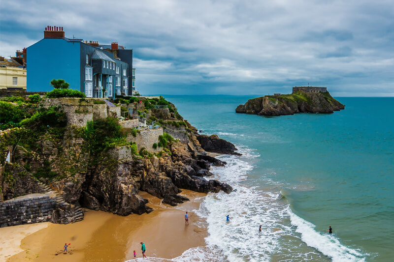Hotels, Guest Accommodation and Self Catering in Pembrokeshire - Wales on UK Tourism Online
