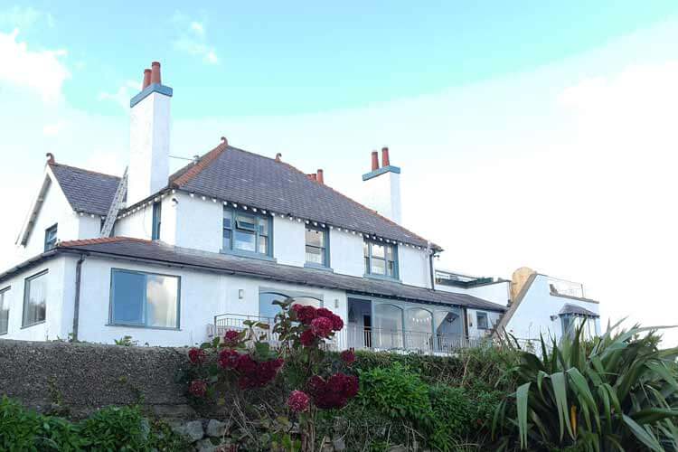 Angorfa Cottage - Image 1 - UK Tourism Online