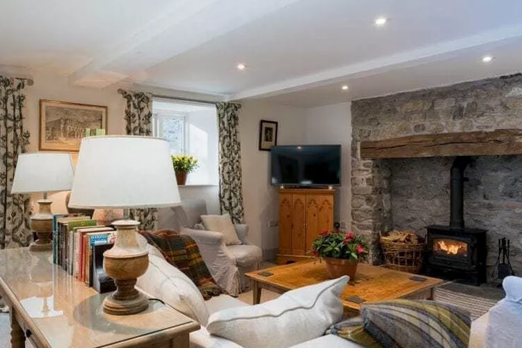 Bodnant Estate - Image 2 - UK Tourism Online
