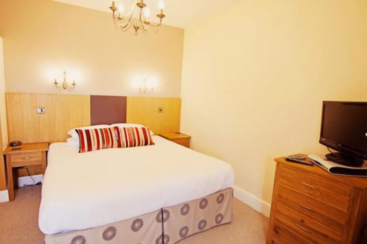 Broncoed Uchaf Country Guest House - Image 3 - UK Tourism Online