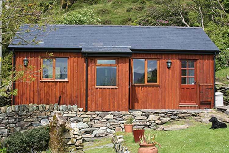 Bryn Annas Chalet - Image 1 - UK Tourism Online