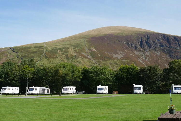 Bryn Gloch Caravan and Camping Park - Image 4 - UK Tourism Online