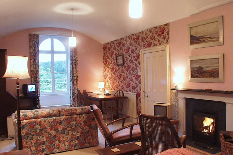 Brynygwin Country House and Cottage - Image 2 - UK Tourism Online