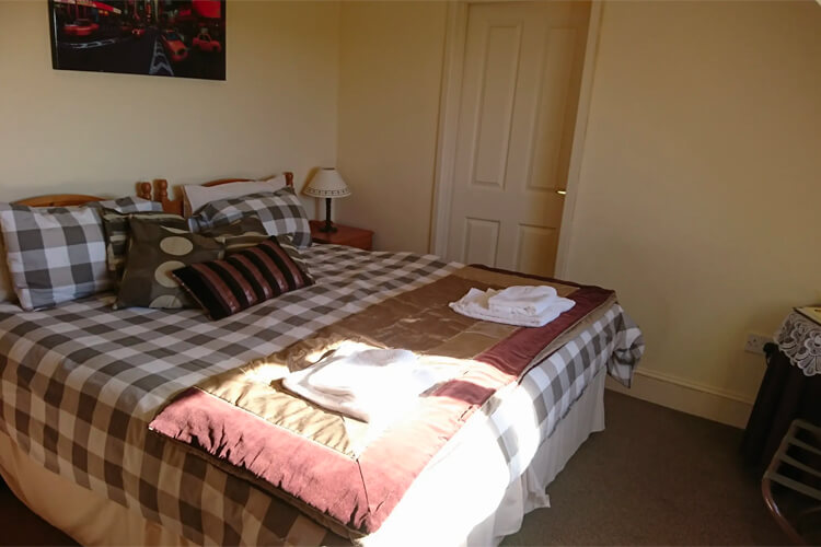 Cadwgan House Hotel - Image 4 - UK Tourism Online