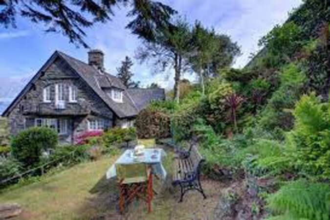 Cae Besi Holiday Apartments Thumbnail | Harlech - North Wales | UK Tourism Online