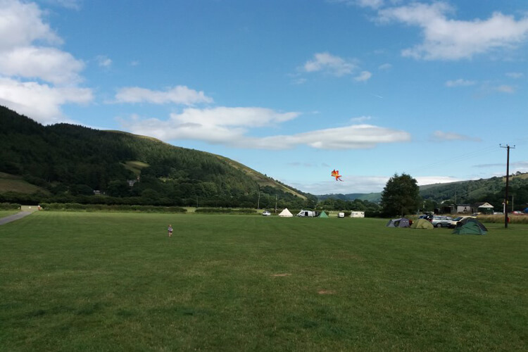 Carrog Station Camp Site - Image 2 - UK Tourism Online