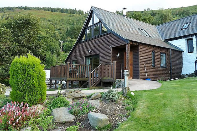 Dee Valley Cottages - Image 1 - UK Tourism Online