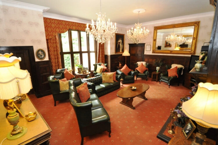 Eriviat Hall - Image 4 - UK Tourism Online