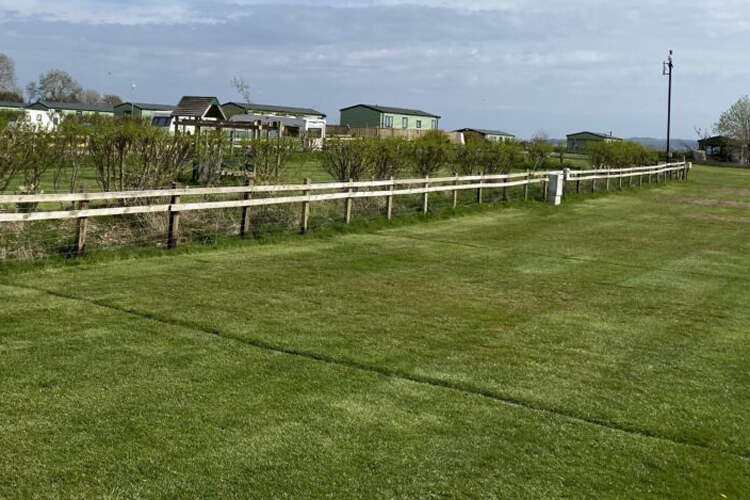 Fron Farm Country Holiday Park - Image 2 - UK Tourism Online