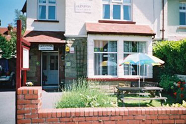 Glenavon Guest House - Image 1 - UK Tourism Online