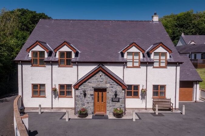 Graiglwyd Holiday Cottages Thumbnail | Penmaenmawr - North Wales | UK Tourism Online