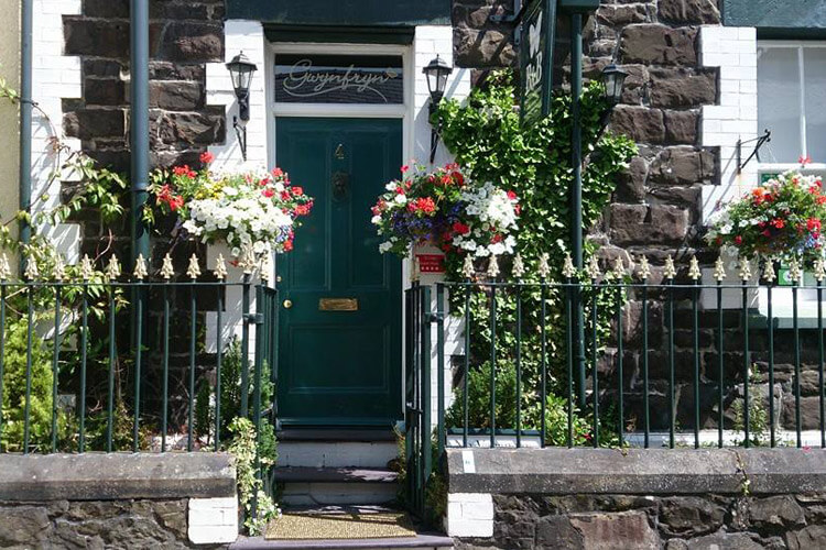 Gwynfryn Bed Breakfast Guest House - Image 1 - UK Tourism Online