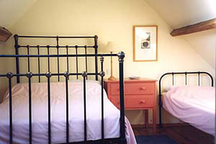 Hafod Cottage - Image 4 - UK Tourism Online