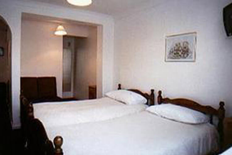 Halcyon Quest Hotel - Image 2 - UK Tourism Online