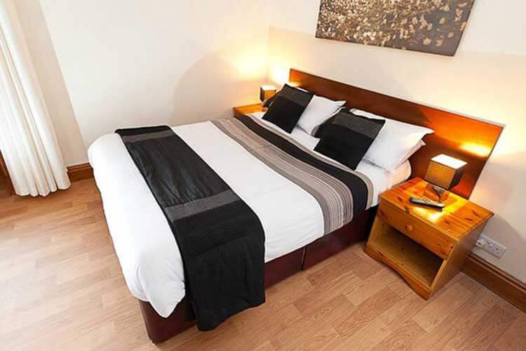 Hotel Port Dinorwic - Image 3 - UK Tourism Online