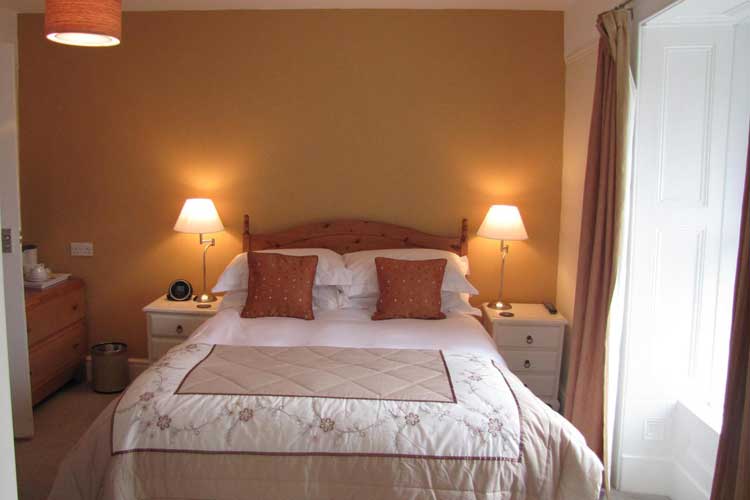 Lawrenny Lodge - Image 3 - UK Tourism Online